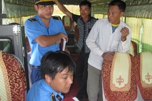 Ngày đầu kiểm tra hộp đen phương tiện vận tải: Rùng mình với “quan tài bay”