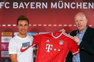 Goetze khiến Bayern bị bẽ mặt trong ngày ra mắt