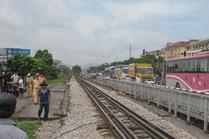 Băng ngang đường sắt, một công nhân thiệt mạng