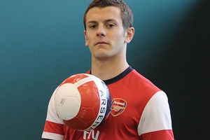 Jack Wilshere chắc chắn sẽ sang du đấu Việt Nam