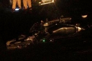 Nghệ An: Ô tô tông xe máy như phim chưởng, một người nhập viện trong tình trạng nguy kịch