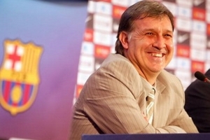 Tổng thống Paraguay môi giới Martino dẫn dắt Barca