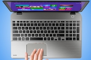 Toshiba ra mẫu Satellite “vừa tiền, cấu hình khủng”