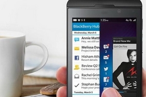 BlackBerry và Nokia sẽ ra phablet cuối năm nay?