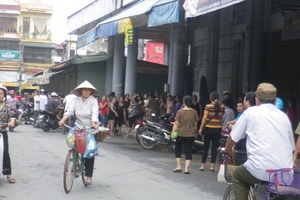 Thanh Hóa: Tiểu thương chợ Vườn Hoa bãi thị