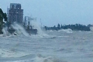 Có người chết vì sét đánh trong bão số 6