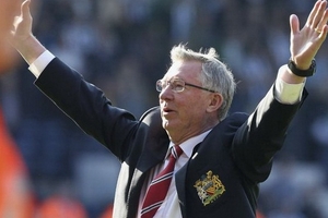 Sir Alex "không được" làm việc tại sân Old Trafford