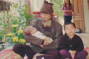 Tình người trong tiếng chuông chùa