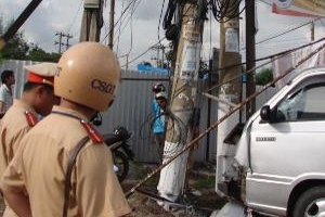 Phú Thọ: Hai bố con tử vong trên đường đi nhập học