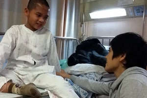 Rớt nước mắt với tình cha con