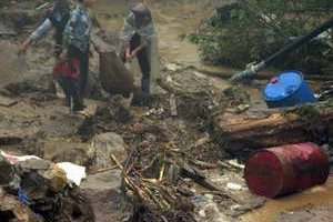 Lào Cai khẩn trương khắc phục hậu quả sau lũ quét