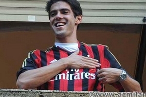 Kaka sẽ ra sân trong chuyến làm khách tại Torino