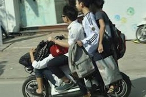 Hà Nội: Xử lý nghiêm các hành vi liên quan đến người đi xe đạp điện