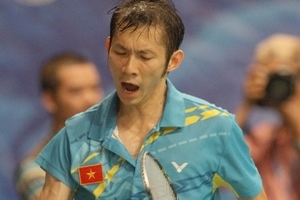 Tiến Minh nhọc nhằn vào tứ kết giải Nhật Bản mở rộng