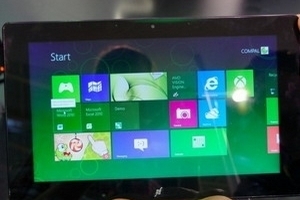 Microsoft “chế” Windows RT thành OS cho phablet