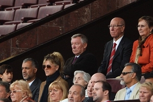 Rộ tin đồn Sir Alex trở lại để thay thế David Moyes