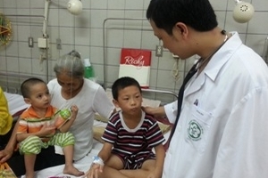 Ba bố con ở Hòa Bình cùng bị ngộ độc vì ăn thịt cóc