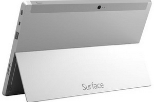 Microsoft tung ra mẫu Surface cỡ nhỏ vào năm 2014