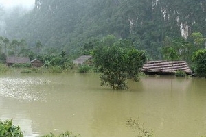 Áp thấp nhiệt đới mạnh lên trở thành cơn bão số 10