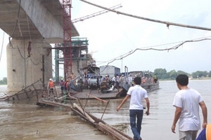 Bến phà “tử thần” Vĩnh Thịnh: Bao giờ sẽ di dời?