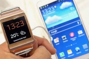 Galaxy Gear sẽ tương thích Galaxy S4, Note2 và S3