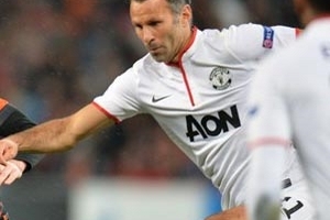 Ryan Giggs lập nên kỳ tích tại Champions League