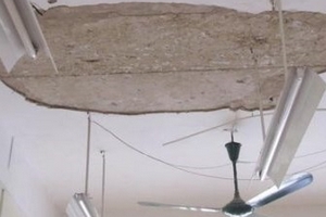 Hà Nội: Rơi vữa trần nhà, 6 cháu bé bị thương