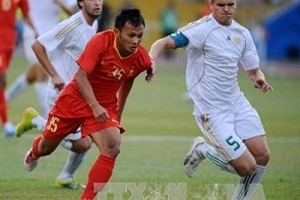 Trọng Hoàng lập cú đúp giúp Việt Nam hạ Qatar 2-1