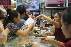 Giá vàng trong nước đã lùi về sát mức 37 triệu đồng