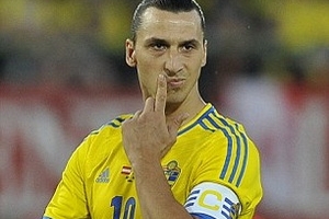 Ibrahimovic sợ Bồ Đào Nha của Ronaldo ở play-off