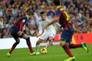 Bale chơi tệ hại, nhưng vẫn được Ancelotti bảo vệ