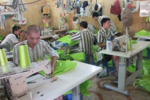 Lá đơn ly hôn của người vợ hết lòng vì chồng