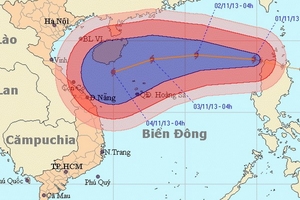 Bão Krosa đi vào Biển Đông và trở thành cơn bão số 12