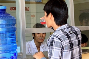 Giảm lây nhiễm HIV/AIDS bằng điều trị Methadone