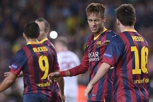 Video Messi "nổ súng" đưa Barca vào vòng knock-out