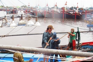 Đêm 8/11, siêu bão HaiYan sẽ tiến vào Biển Đông