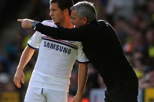 Jose Mourinho thù dai, Manchester City gặp tin dữ