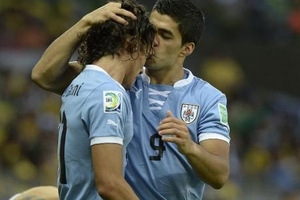 Video màn hủy diệt của Uruguay trước Jordan