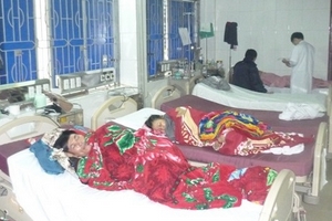 Hà Tĩnh: 40 người nhập viện vì ngộ độc sau đám giỗ