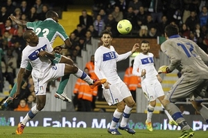 Video Shola Ameobi lập siêu phẩm vào lưới Italy