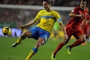 Ibrahimovic lại "lộng ngôn" trước thềm đại chiến