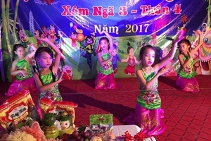 Hải Phòng: Thôn Hà Nhuận, An Hoà - An Dương Đêm Hội Trăng Rằm