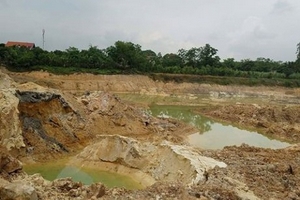 Quảng Ninh: Núp bóng xã hội hóa để khai thác tài nguyên?