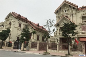 Hà Nam: Biệt thự của anh em nhà Bí thư Huyện ủy Duy Tiên gây xôn xao