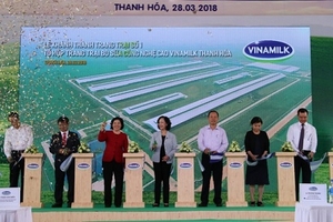 Vinamilk khánh thành trang trại bò sữa công nghệ cao ở Thanh Hóa