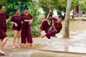 Một ngày 'quậy tưng bừng' khu du lịch sinh thái mới nổi ở Bến Tre