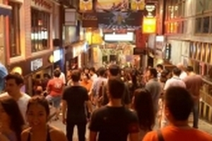 Khám phá Lan Quế Phường - khu ăn chơi số một Hong Kong