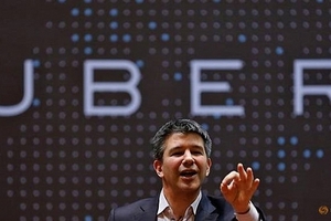CEO Uber từ chức sau nhiều tranh cãi