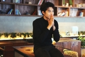 Anh Tú: Cú sốc tuổi 18 khi vai diễn điện ảnh đầu tiên bị... cắt sạch