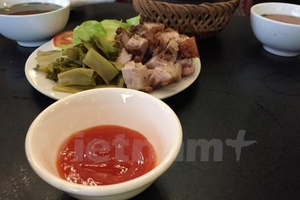 Chuyện tương ớt: Chính ta tự hại ta trong phát triển hàng Việt